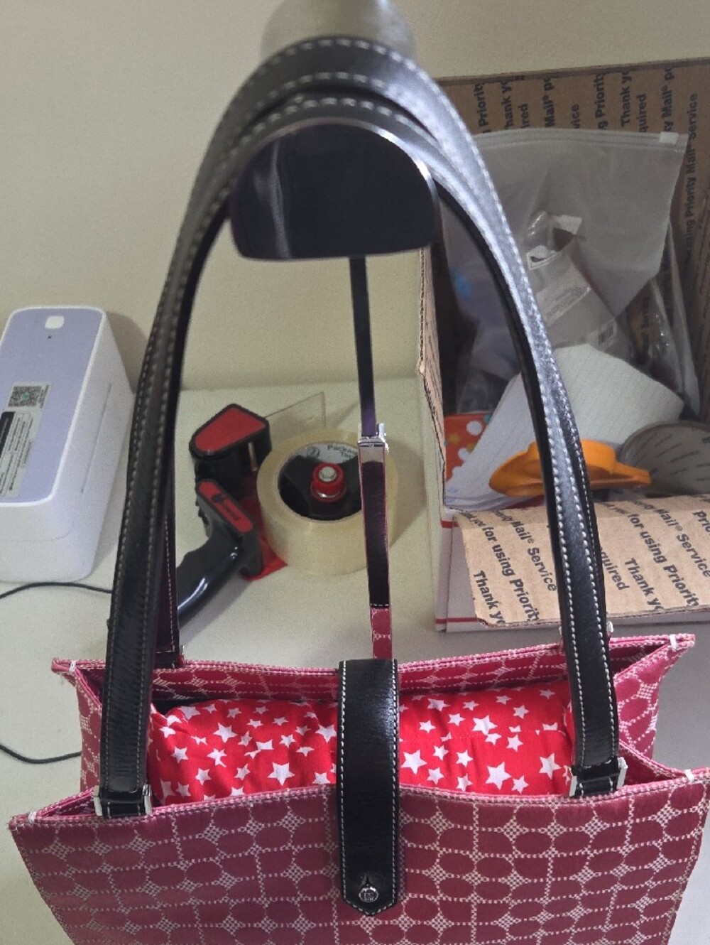 Kate Spade Vintage  Pink Patterned Women’s Tote Bag with Black Handles - Picture 3 of 8